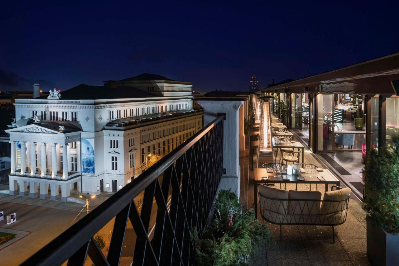 Grand Hotel Kempinski Riga Exterior photo The view from the terrace